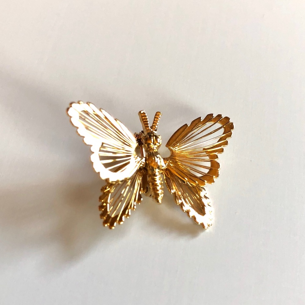 Monet Gold Butterfly Pin Brooch